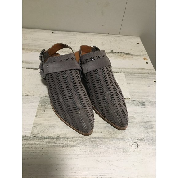 LUCKY BRAND Kaedey - Titanium sling-back leather shoes size 6M - Picture 1 of 4